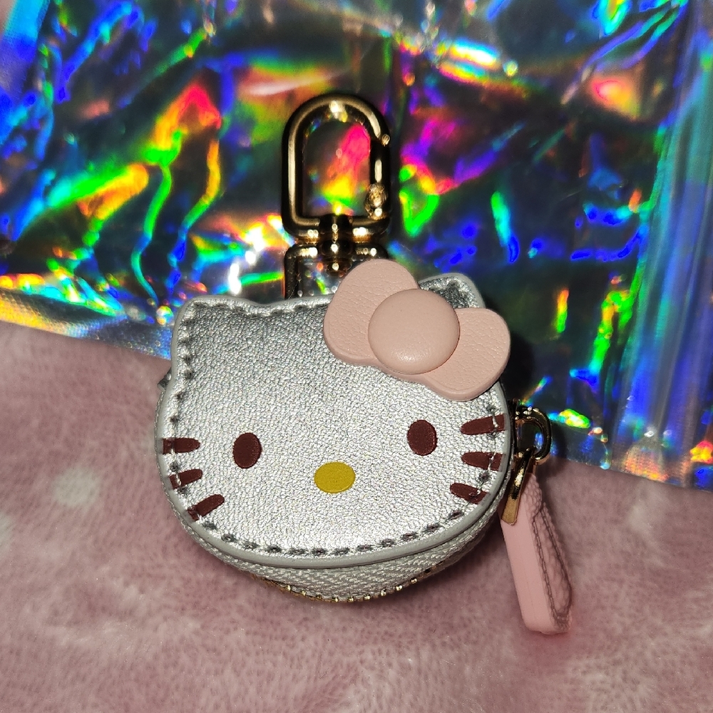Hello Kitty Silver Coin Purse Keychain